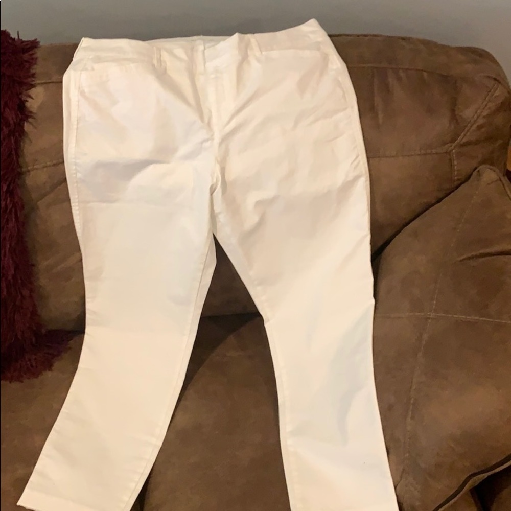 Sz 16 white pixie pants